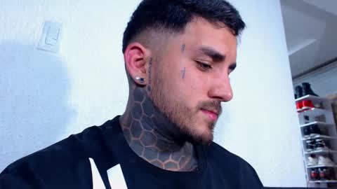 Angel online show from 12-02-25, 03:01