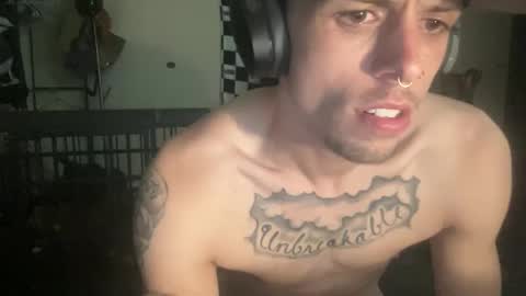 Snapshot of twons6015 chatting on 12-14-24, 11:01 twons6015 online show from 12-14-24, 11:01