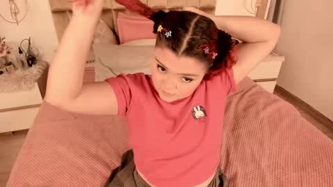 Twiggy online show from 02-16-25, 08:00