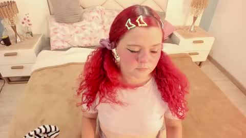 Twiggy online show from 09-11-25, 08:09