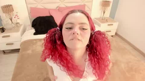 Twiggy online show from 10-20-25, 08:09