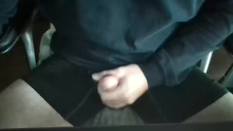 Snapshot of tx263569 chatting on 01-07-25, 09:35 tx263569 online show from 01-07-25, 09:35