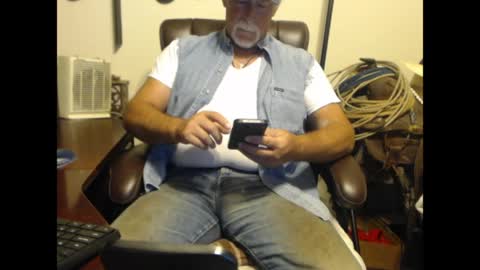 Snapshot of txlobo60 chatting on 04-29-26, 12:16 txlobo60 online show from 04-29-26, 12:16