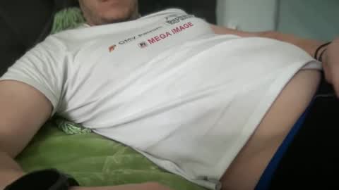 Snapshot of tyber87 chatting on 10-19-25, 12:17 Padrynhyo online show from 10-19-25, 12:17