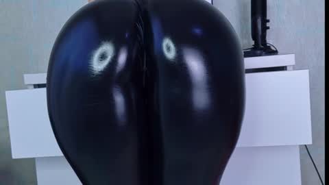 tykita online show from 03-20-26, 08:19