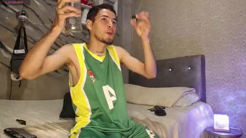 Snapshot of tyl3r_coop3r chatting on 02-18-26, 03:30 tyl3r_coop3r online show from 02-18-26, 03:30