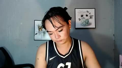 Snapshot of tyla_23 chatting on 05-29-26, 11:41 Tyla online show from 05-29-26, 11:41
