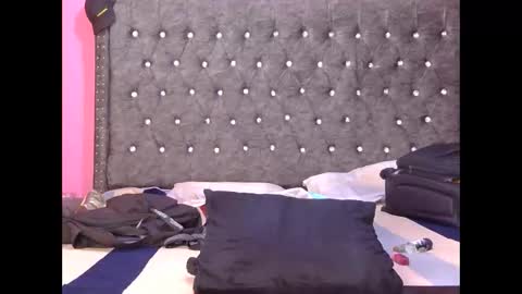 Snapshot of tyla_97 chatting on 04-06-26, 07:20 Tyla online show from 04-06-26, 07:20