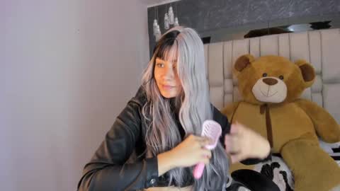  TYLA  online show from 01-12-25, 03:28