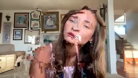 tylababyy online show from 09-20-25, 12:44