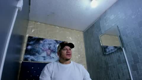 Tyleer Scot online show from 06-10-26, 02:38