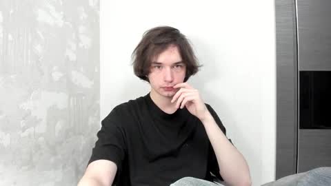 Tyler  johnson online show from 10-13-25, 04:07