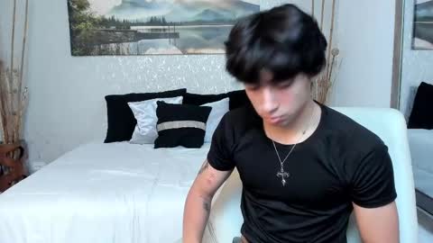 Tyler online show from 09-11-25, 03:28