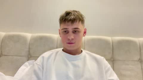 tyler_garrner online show from 09-08-25, 05:23