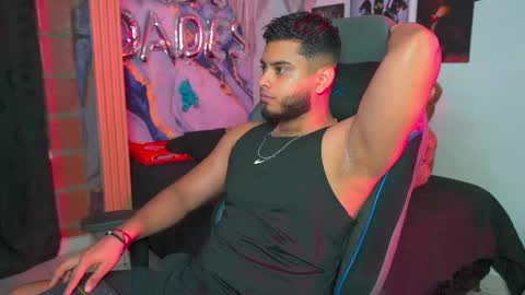 Snapshot of tyler_price01 chatting on 05-03-26, 11:00 Tyler online show from 05-03-26, 11:00