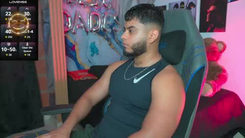 Snapshot of tyler_price01 chatting on 05-11-26, 02:50 Tyler online show from 05-11-26, 02:50