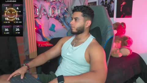 Snapshot of tyler_price01 chatting on 05-18-26, 11:54 Tyler online show from 05-18-26, 11:54