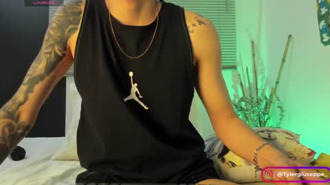 tylergiuseppe_ online show from 01-17-25, 05:42