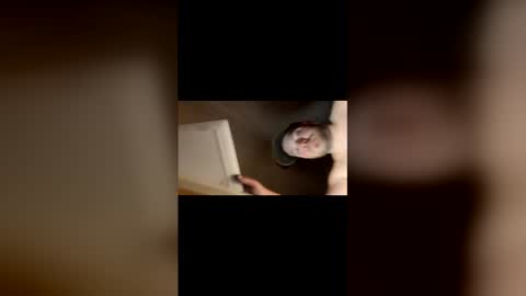 Snapshot of tylerlovesyoubaby chatting on 03-19-26, 04:27 tylerlovesyoubaby online show from 03-19-26, 04:27