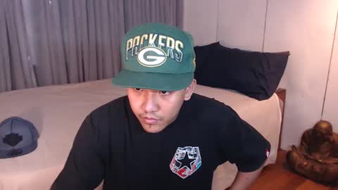 Snapshot of tylerwatson22 chatting on 12-18-24, 04:09 tyler online show from 12-18-24, 04:09