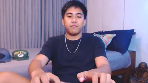 Snapshot of tylerwatson22 chatting on 12-28-24, 05:12 tyler online show from 12-28-24, 05:12