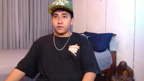 Snapshot of tylerwatson22 chatting on 12-30-24, 04:31 tyler online show from 12-30-24, 04:31