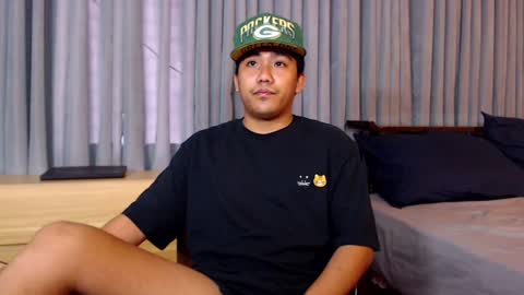 Snapshot of tylerwatson22 chatting on 01-14-25, 04:36 tyler online show from 01-14-25, 04:36