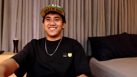 Snapshot of tylerwatson22 chatting on 01-15-25, 06:22 tyler online show from 01-15-25, 06:22