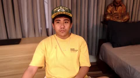 Snapshot of tylerwatson22 chatting on 01-17-25, 02:18 tyler online show from 01-17-25, 02:18