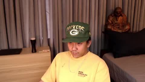 Snapshot of tylerwatson22 chatting on 01-17-25, 08:24 tyler online show from 01-17-25, 08:24