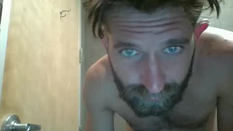 Snapshot of tylerweist727678265 chatting on 05-18-26, 09:48 tylerweist727678265 online show from 05-18-26, 09:48