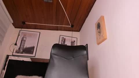       online show from 02-02-26, 08:18