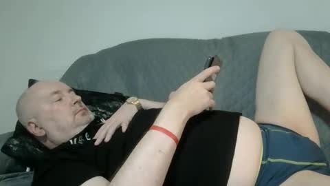 Snapshot of tymoteus chatting on 09-25-25, 06:44 tymoteus online show from 09-25-25, 06:44