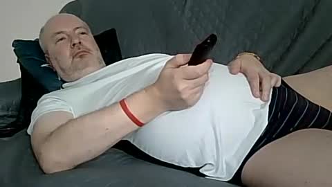 Snapshot of tymoteus chatting on 10-08-25, 12:58 tymoteus online show from 10-08-25, 12:58