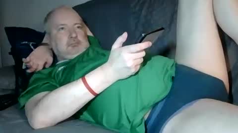 Snapshot of tymoteus chatting on 10-09-25, 02:48 tymoteus online show from 10-09-25, 02:48