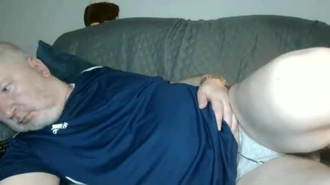 Snapshot of tymoteus chatting on 10-14-25, 07:58 tymoteus online show from 10-14-25, 07:58