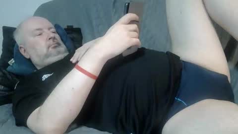 Snapshot of tymoteus chatting on 10-20-25, 05:46 tymoteus online show from 10-20-25, 05:46