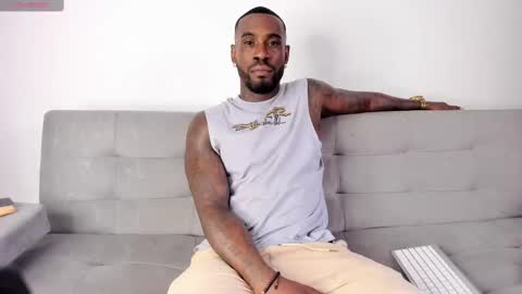 Snapshot of tyron_rulers chatting on 03-08-25, 10:56 Dvid Rullers online show from 03-08-25, 10:56