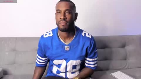 Snapshot of tyron_rulers chatting on 03-12-25, 05:13 Dvid Rullers online show from 03-12-25, 05:13