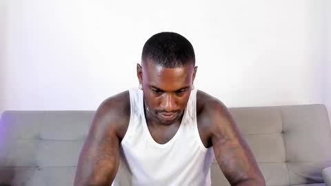 Snapshot of tyron_rulers chatting on 09-22-25, 01:18 Dvid Rullers online show from 09-22-25, 01:18