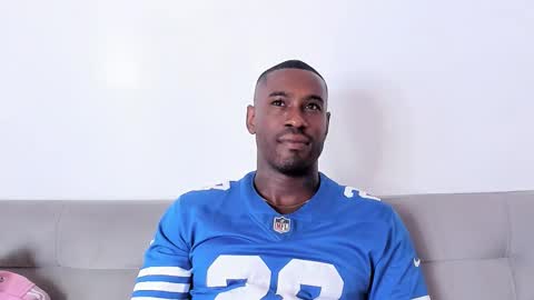 Snapshot of tyron_rulers chatting on 09-25-25, 12:53 Dvid Rullers online show from 09-25-25, 12:53