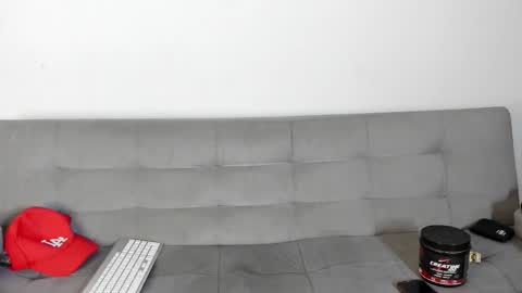 Snapshot of tyron_rulers chatting on 10-14-25, 11:49 Dvid Rullers online show from 10-14-25, 11:49