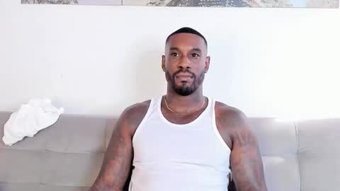 Snapshot of tyron_rulers chatting on 10-18-25, 01:56 Dvid Rullers online show from 10-18-25, 01:56