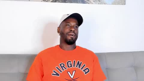 Snapshot of tyron_rulers chatting on 10-28-25, 11:51 Dvid Rullers online show from 10-28-25, 11:51