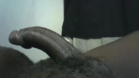 Snapshot of tyroneall chatting on 12-14-25, 09:30 tyroneall online show from 12-14-25, 09:30