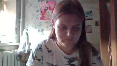 Snapshot of tyuoooy3 chatting on 09-16-25, 03:02 Tyuoooy3s online show from 09-16-25, 03:02