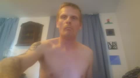 u2232739082 online show from 06-19-26, 02:54