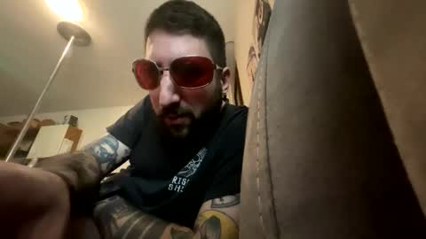 Snapshot of u5747892065 chatting on 10-26-25, 02:06 Gary online show from 10-26-25, 02:06