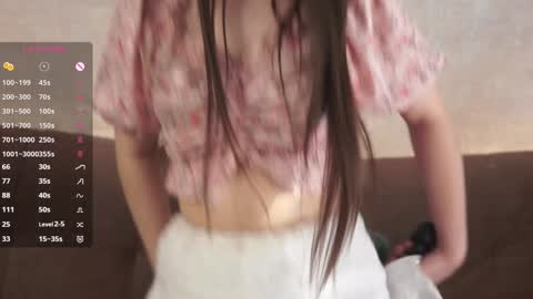 Lili online show from 02-05-25, 06:13