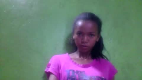 ueschancheuse online show from 04-17-26, 02:25